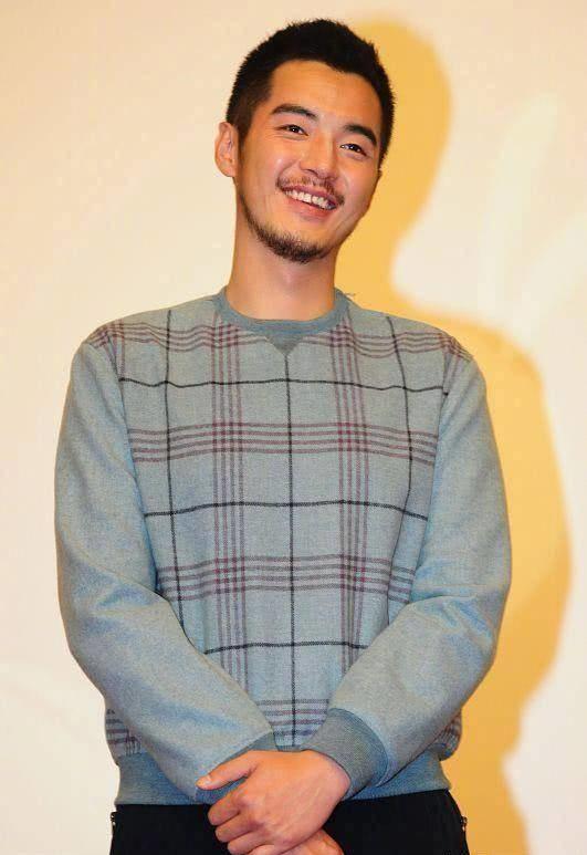 黄晓明金世佳以同等学力申请读博明星学霸之路引发热议