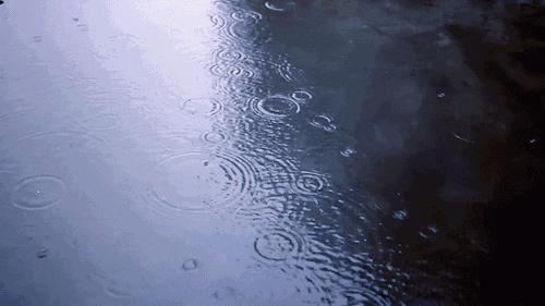 北京白天超30℃晚间为何下冰雹
