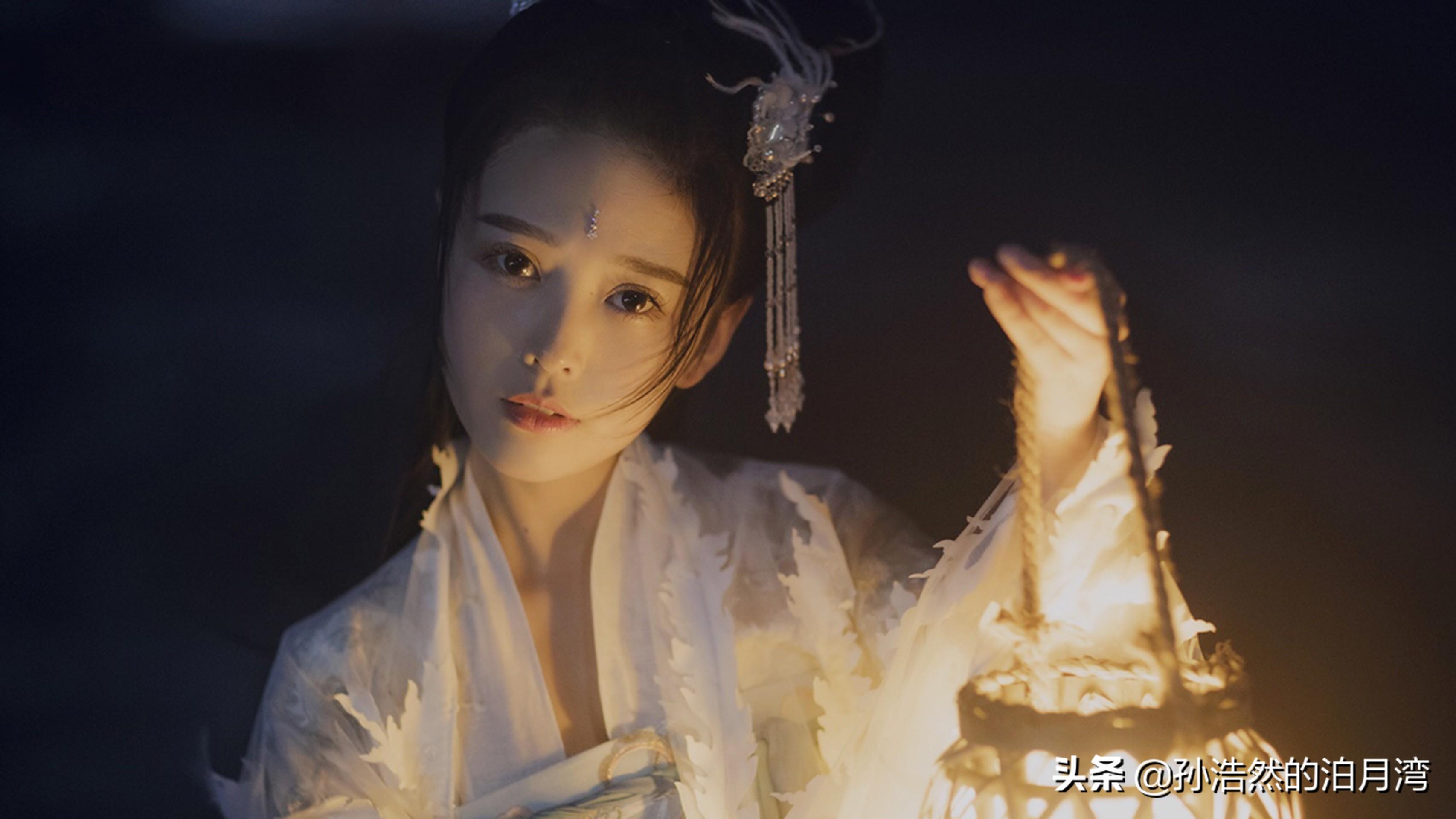 花凋丶为谁祭