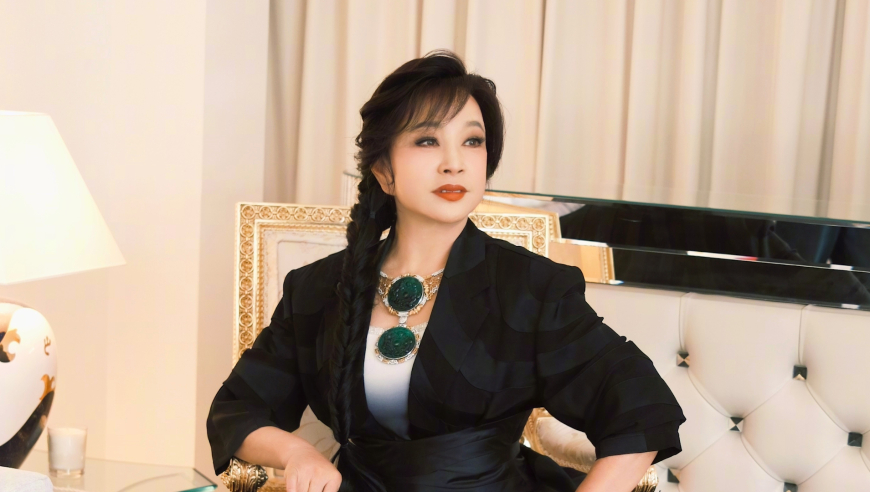刘晓庆否认偷税后举报人再发声