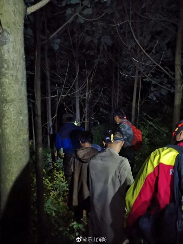 峨眉山29岁失联者遇难 警方称系自杀