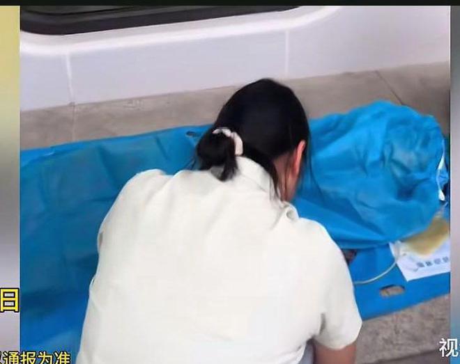 "病重老人取钱死于银行"暴露了什么