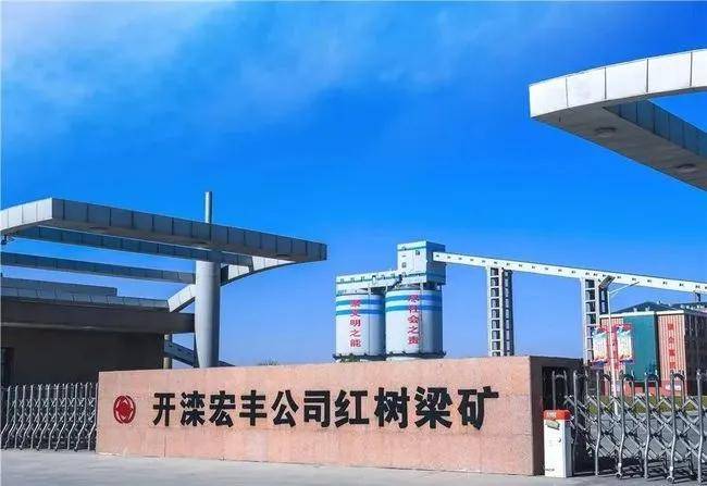 男子骗来3270万转女友 自己节俭度日