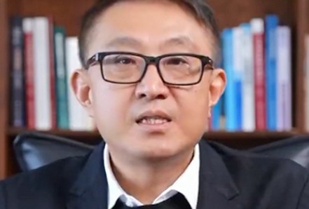 张核子起诉卫健局