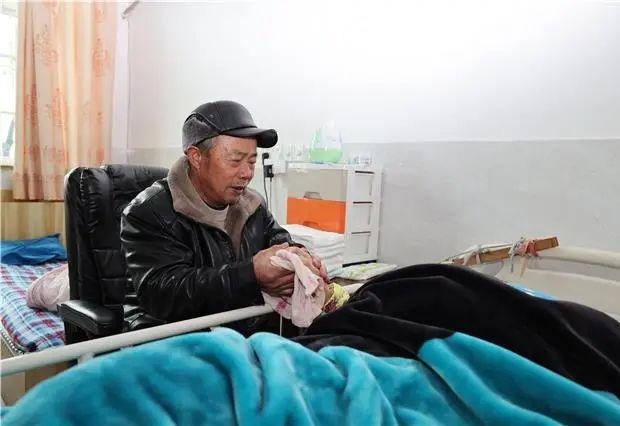 老太养老院呛饭离世
