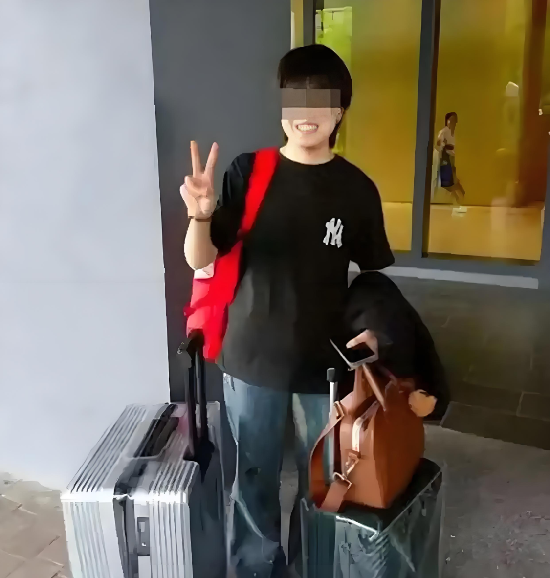 震惊！19岁偷渡女孩售价23万，上官正义揭露人口贩卖黑幕