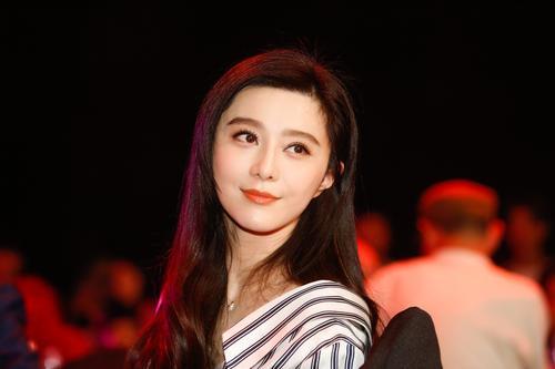 赵丽颖又蹭恋情热搜？真相曝光竟是为新作造势！