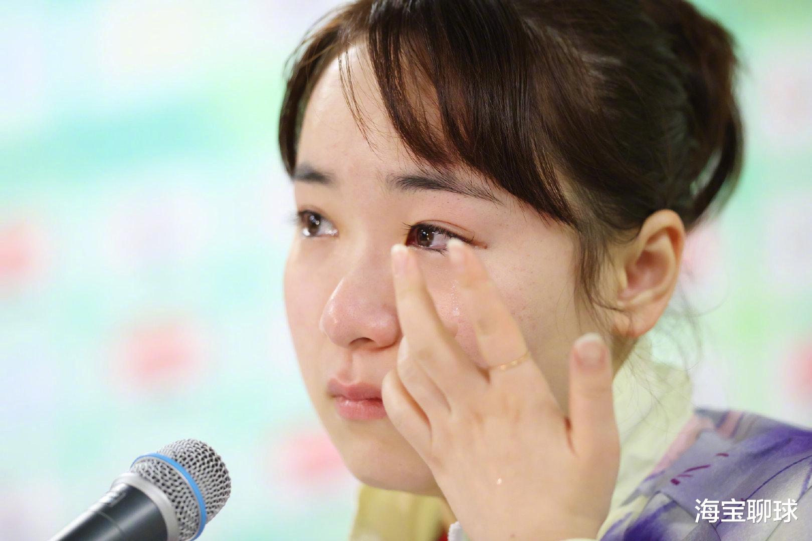 震撼！伊藤美诚赢球后泪洒赛场，背后原因令人动容