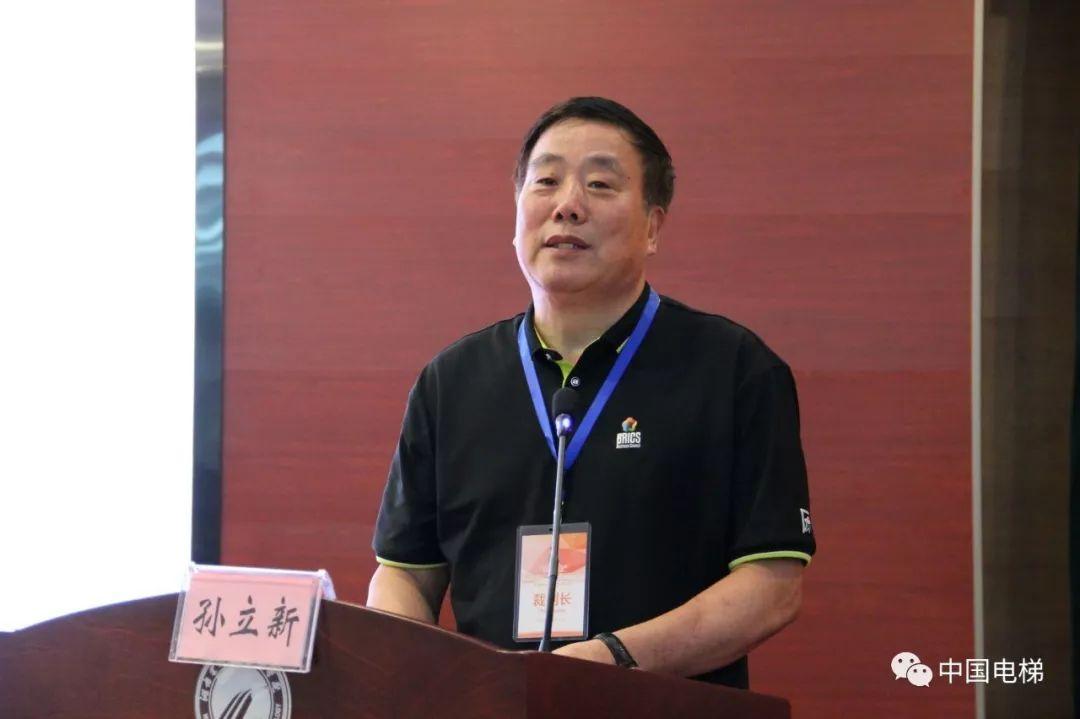 震惊！重庆一贪官祖坟竟挖出3公斤金砖，背后隐藏惊人内幕