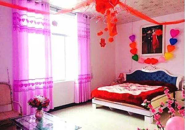 "婚房被粪水浸泡 业主崩溃！新房变'粪池'谁该负责？"