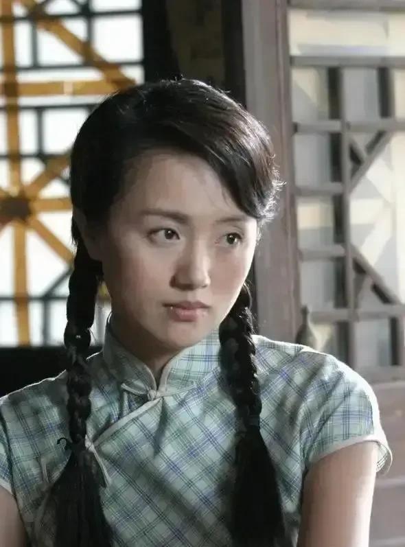 "泪目！我们为何如此怀念朱媛媛？揭秘一代人心中的永恒记忆"
